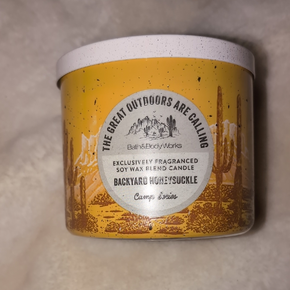 Bath & Body Works Backyard Honeysuckle Candle - Golden Yellow